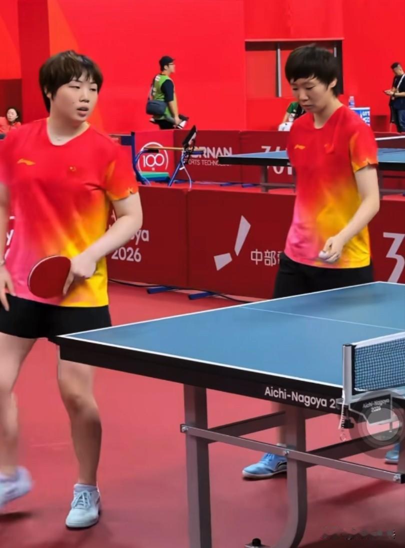 恭喜王曼昱/蒯曼晋级名古屋亚运会女双决赛，将与张本美和/早田希娜争夺女双冠军🏆