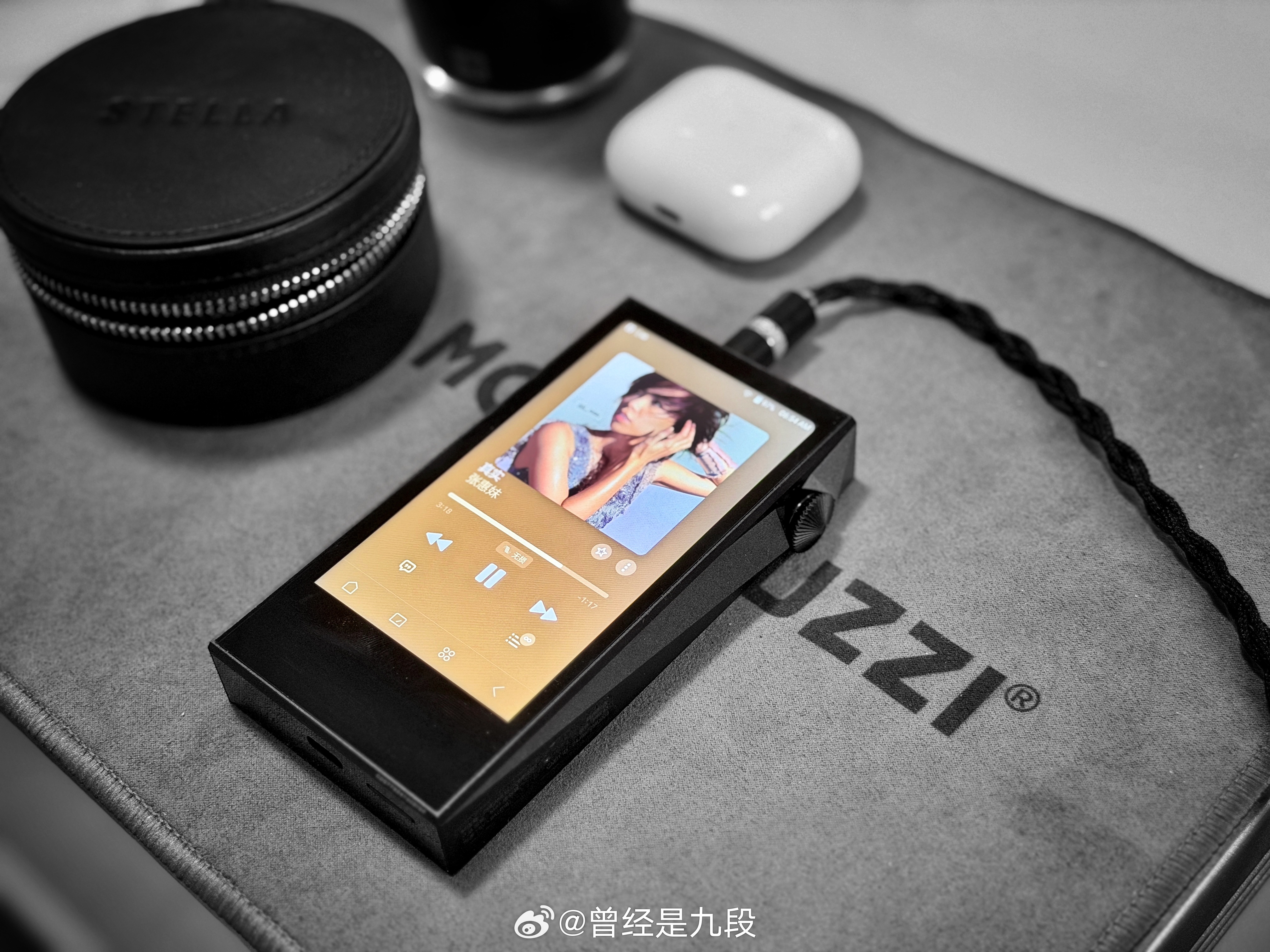 各位老烧早，我开始今日份的HiFi啦耳机发烧友闲来无事开开箱