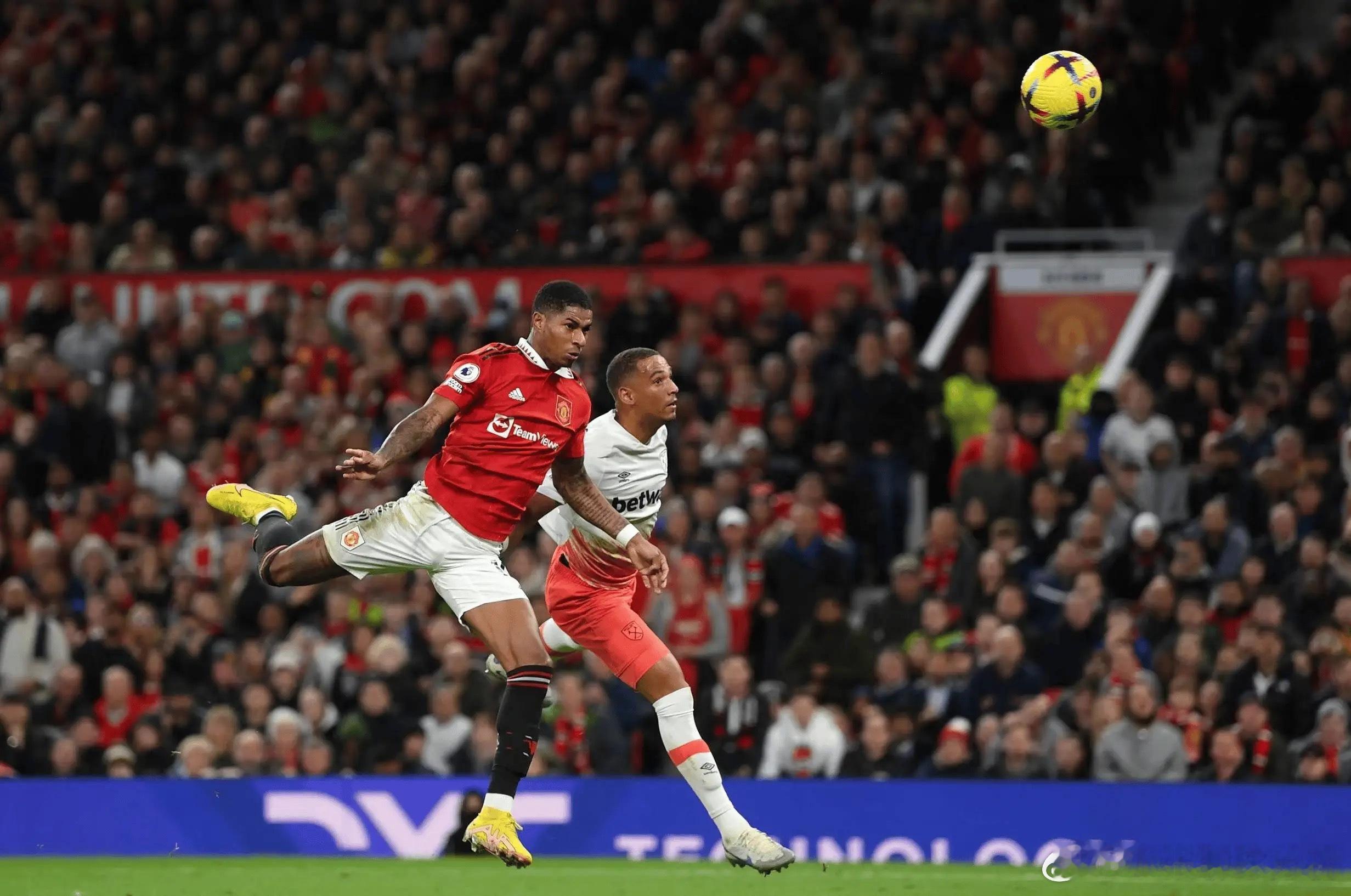 002 英超 曼联 VS 西汉姆联两队近10次交锋曼联6胜2平2负占优，总交锋曼