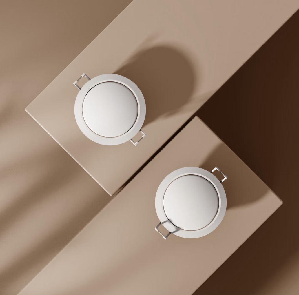 才晓得领普的ES5人在传感器悄悄上了一个新版本，把之前中间透镜和边框有色差的问题