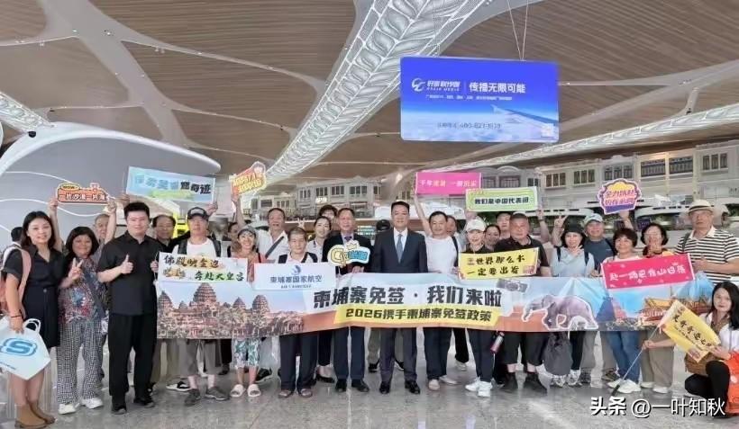 柬埔寨免签政策开放
大批中国人已经开启奔赴柬埔寨
柬埔寨旅游热离不开各方努力
在