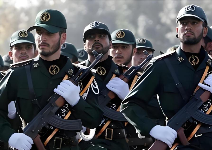 这次轮到伊方发布撤离令了，当地时间 3 月 16 日深夜，革命卫队发布警告，在未