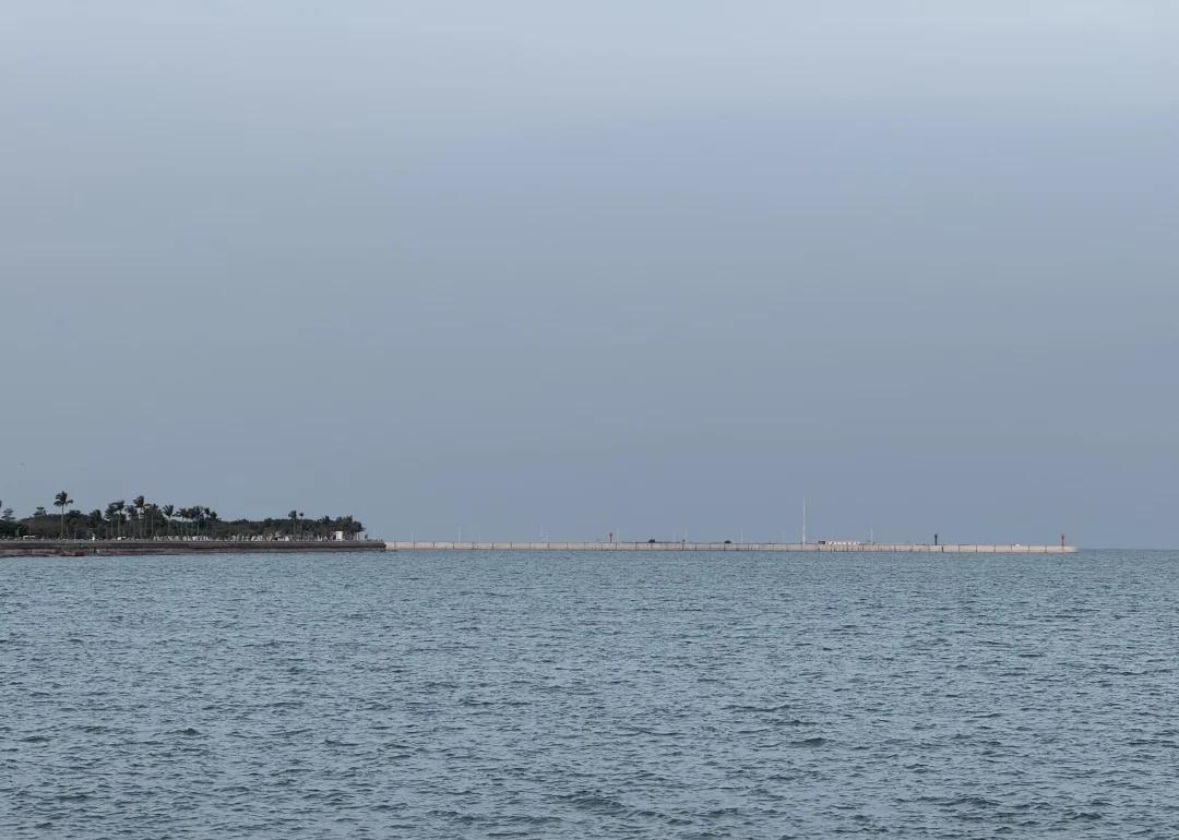 珠海想谈恋爱了
到底能不能谈甜甜的恋爱了
98年 硕士 163 希望对象五官端正