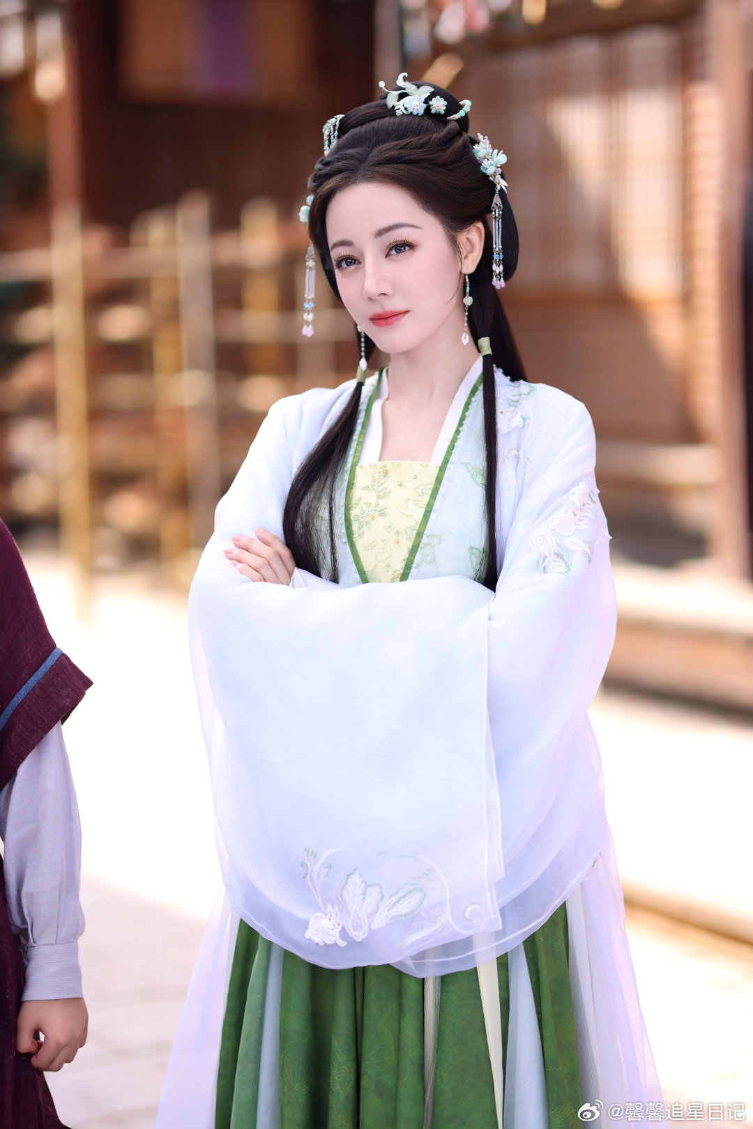 谁懂迪丽热巴这张脸之权威迪丽热巴这段好带感谁能拒绝迪丽热巴演的贺思慕！《白日提灯