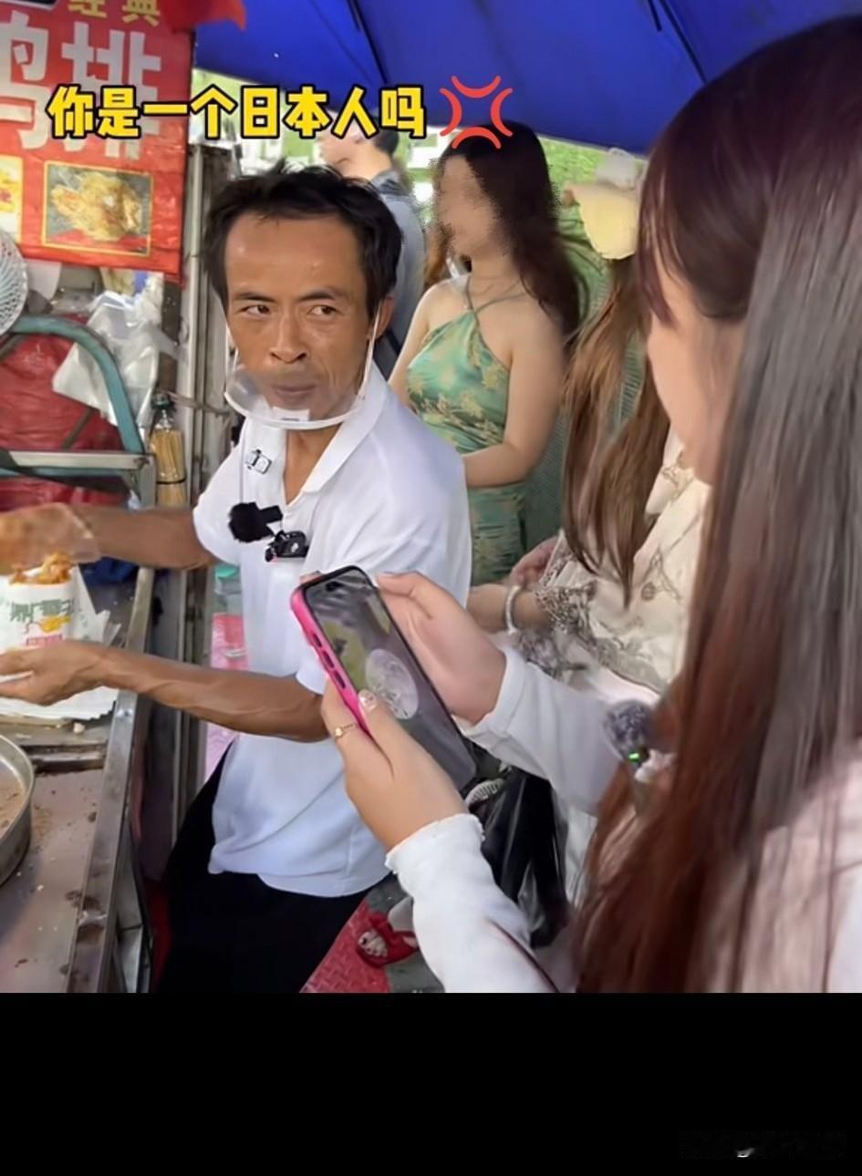 韩国美女网红也知道鸡排哥了，
特意从韩国飞到景德镇就是为了见鸡排哥一面，鸡排哥的