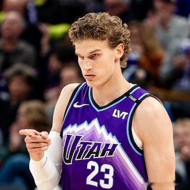 马尔卡宁确实受伤了马尔卡宁髋部受伤 这次绝对是真受伤，联盟因怀疑爵士队存在诈伤故