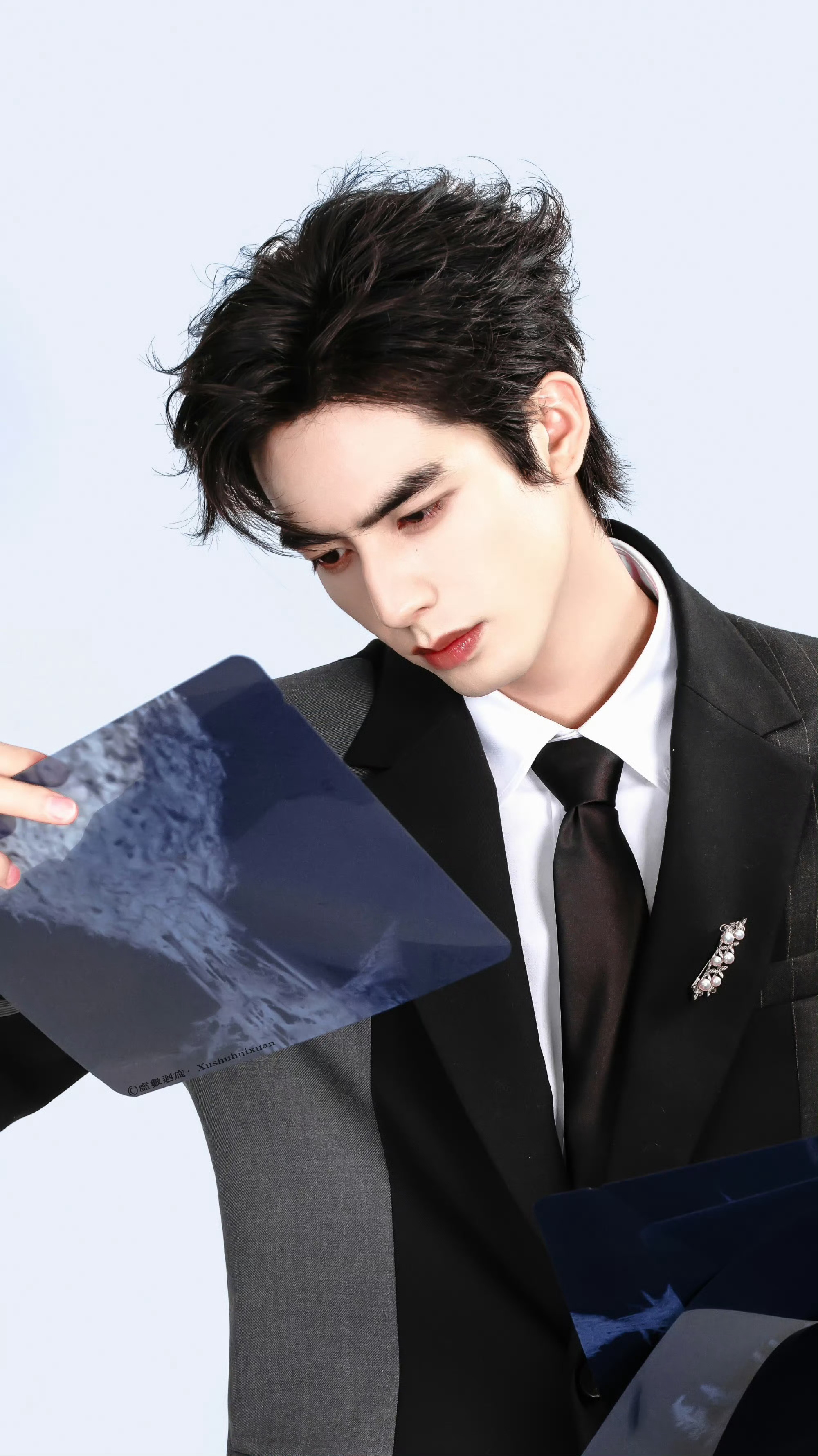 我家爱豆说啥了 “希望你今天很开心”                      