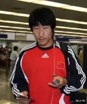 前国足队长季铭义一针见血！剖析国内足球青训问题所在！感觉就差直接点出董路名字了[