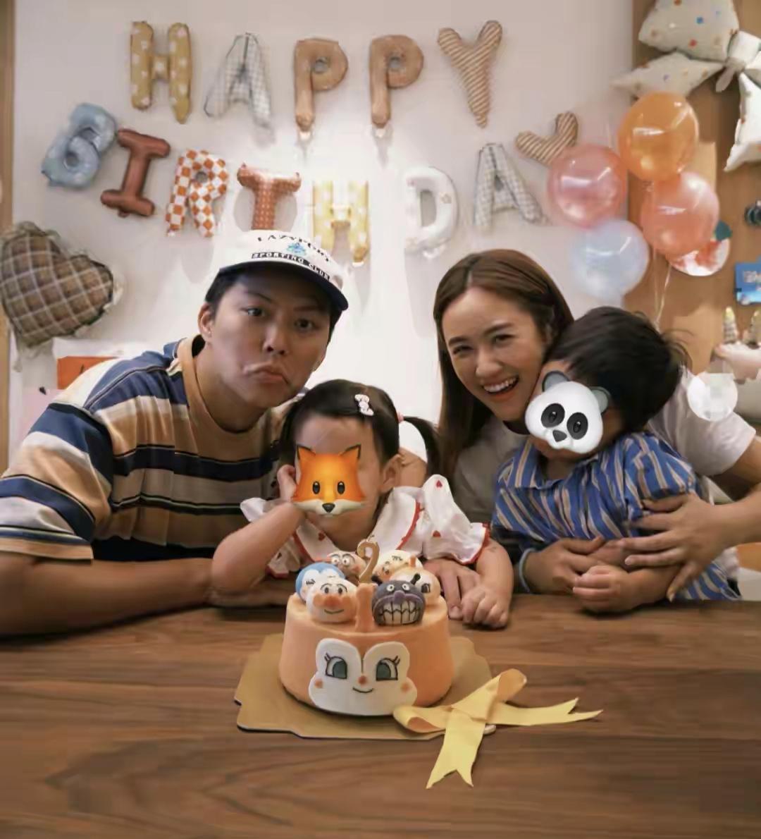 吴姗儒好幸福哦，事业好，家庭也好，如今已经是两个孩子的妈妈了女儿生日的时候，一家