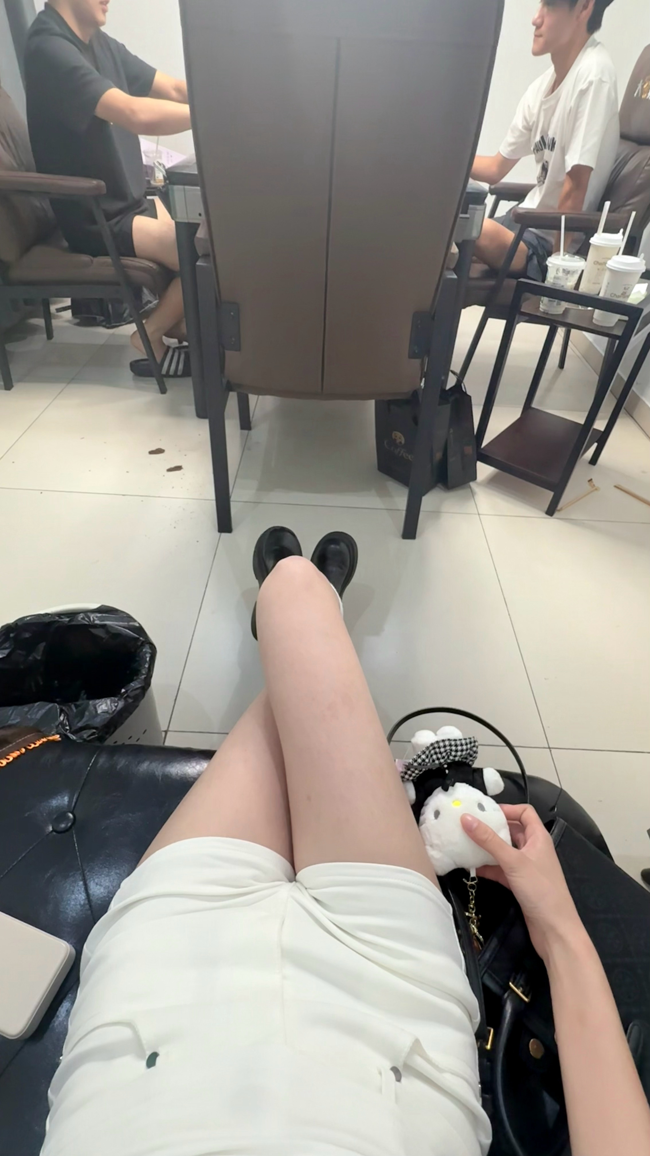 再雄鹰般的女人也得陪csx打麻将