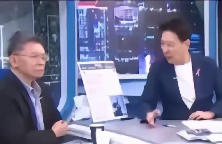 5月17日，台湾名嘴沈富雄在“少康战情室”再次对赵少康开炮说：现在在大陆最出名的