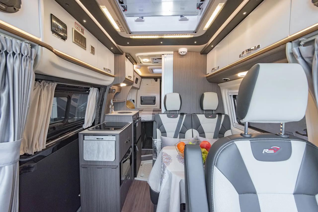 [庆祝]R500上市三周年庆[庆祝]
🎉带你开启暑“价”好时光
💰现车劲爆秒