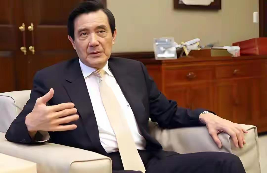 马英九呼吁止戈，盼两岸再续和平！

11月7日，台媒“中时新闻网”报道，马英九在