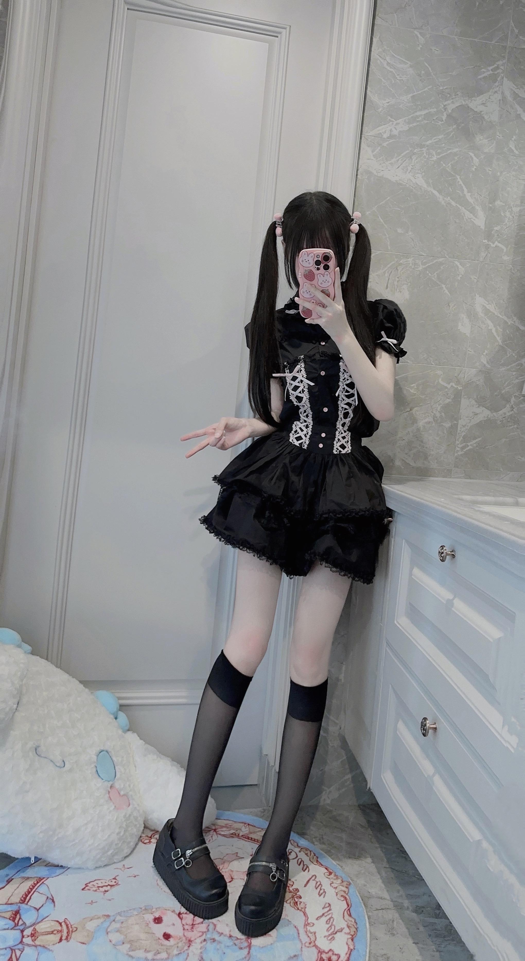 耍我的人你们给我等着过几天我就会忘了ᡣ ︠𓈒. .𓈒 ︡𐑠