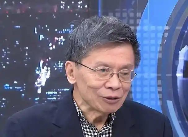 5月12日，台湾名嘴沈富雄说：我不理解台湾为什么要对美军购？大陆有那么先进的导弹
