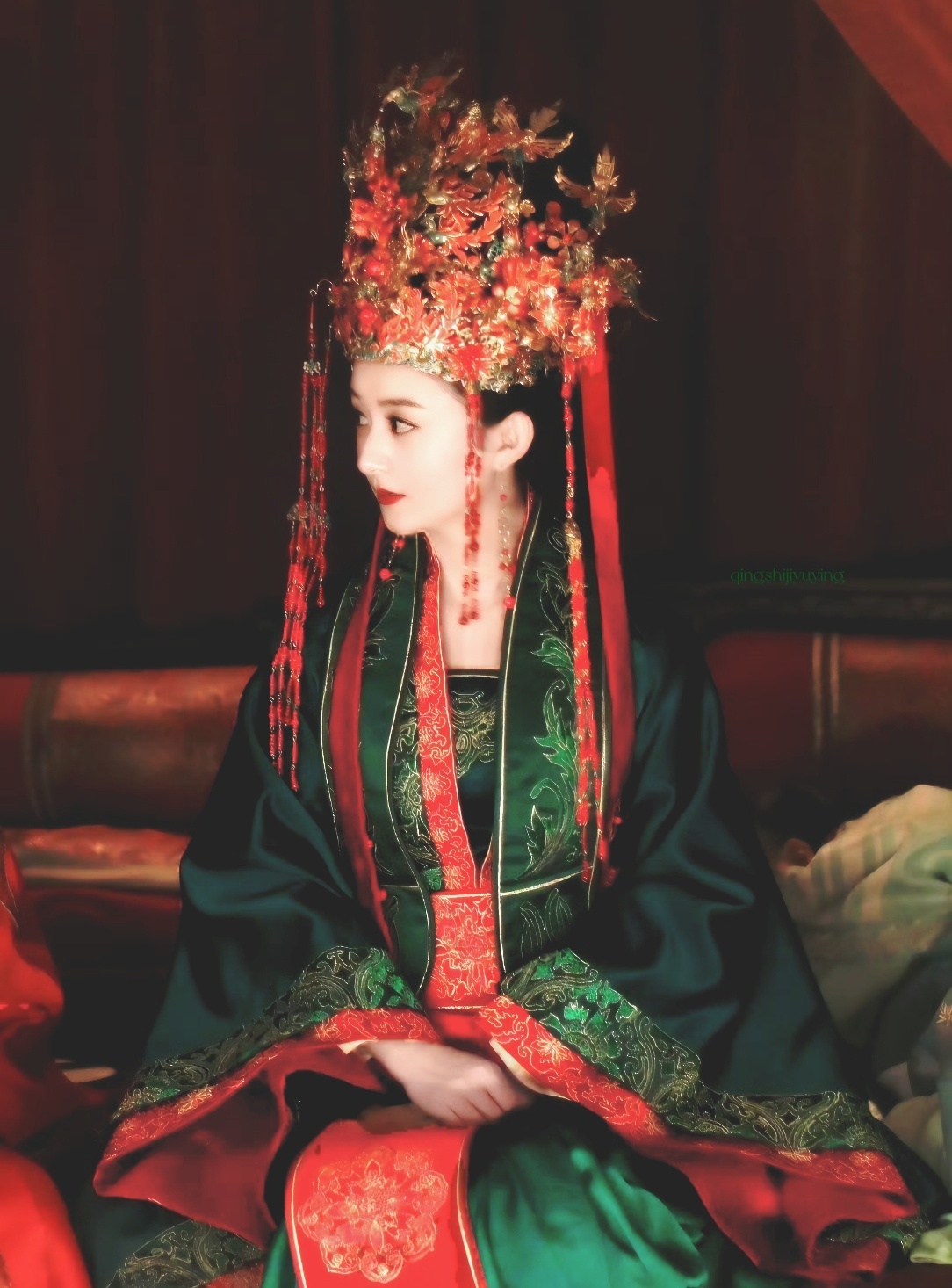 赵丽颖赵丽颖 你就是我血液里流淌的氧气，有了你的存在，生命之花才会如此动人。