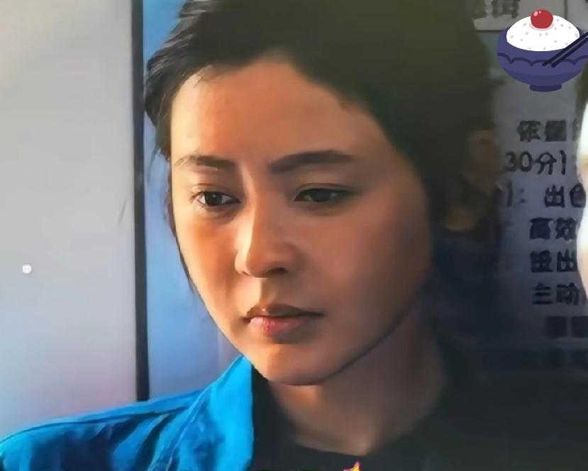 张天爱“变脸”竟然是因为要饰演底层角色

她表示自己是为角色增肥，加上浪姐直播时