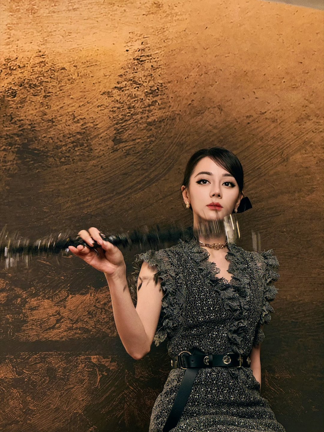 迪丽热巴花絮图 啊啊啊啊啊啊好美好美好美，迪丽热巴美神降临，已经被美到说不出话了