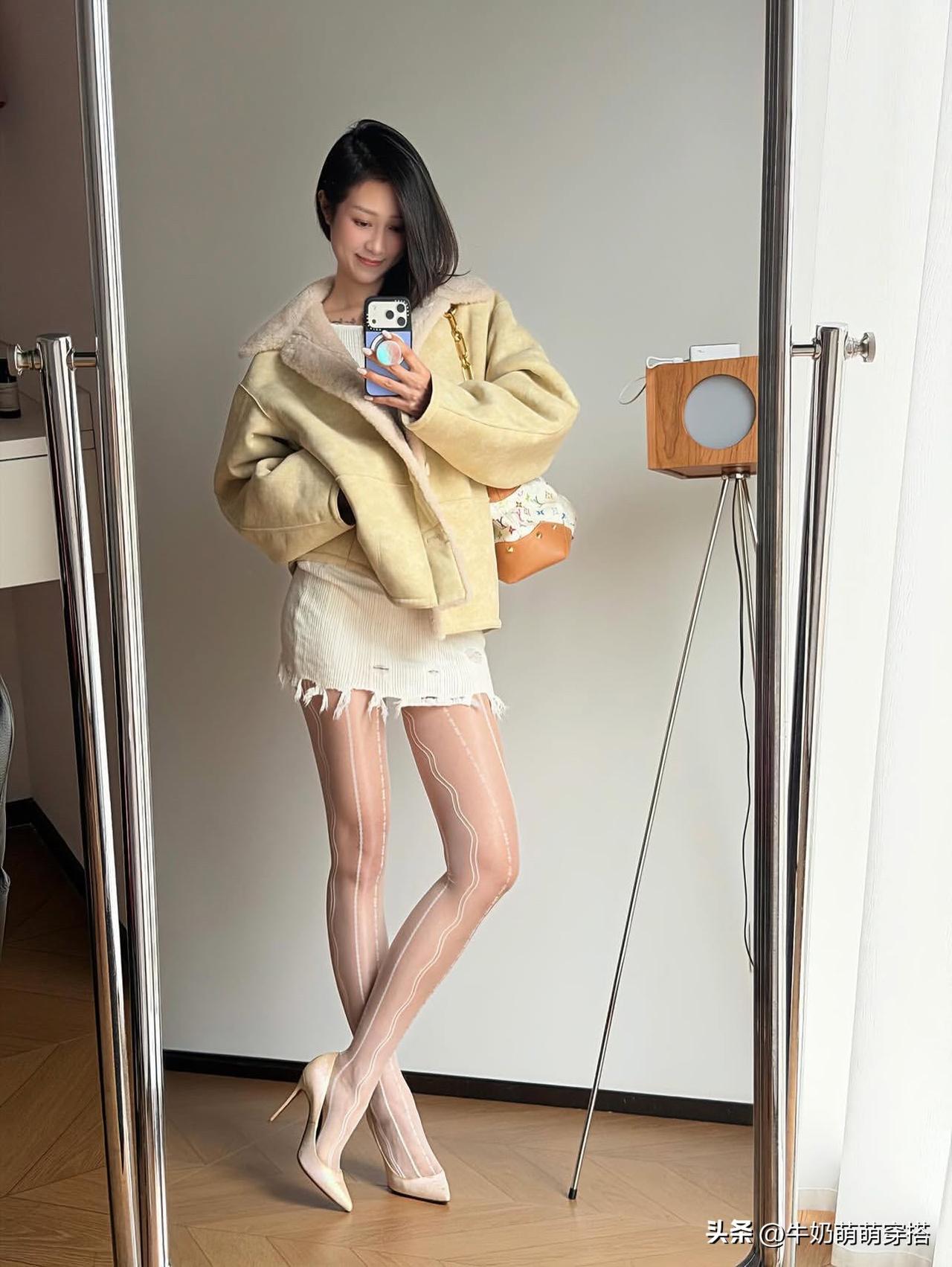 女生如何穿搭看起来时尚更有品味呢