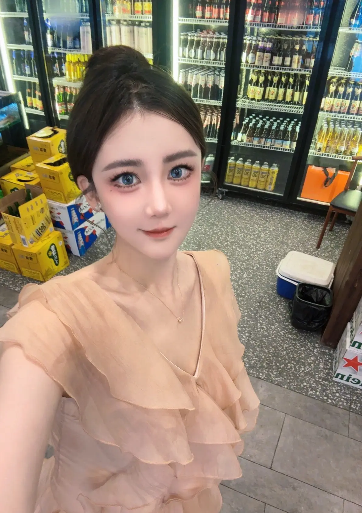 招聘老板 为啥立秋了 我还是一个人南京 酒馆