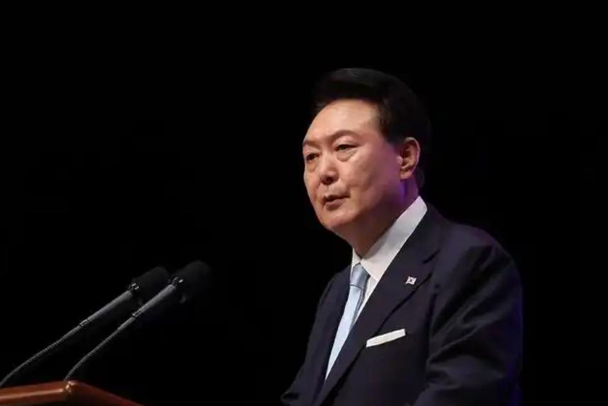 最近韩国确实是多事之秋，客机失事造成179人遇难让许多人为之惋惜和同情，而从总统