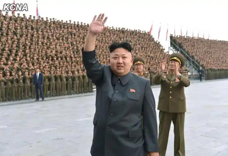 西方最关注金正恩来北京看阅兵，伊朗总统为何排第二？有两大原因。随着阅兵时间的临近