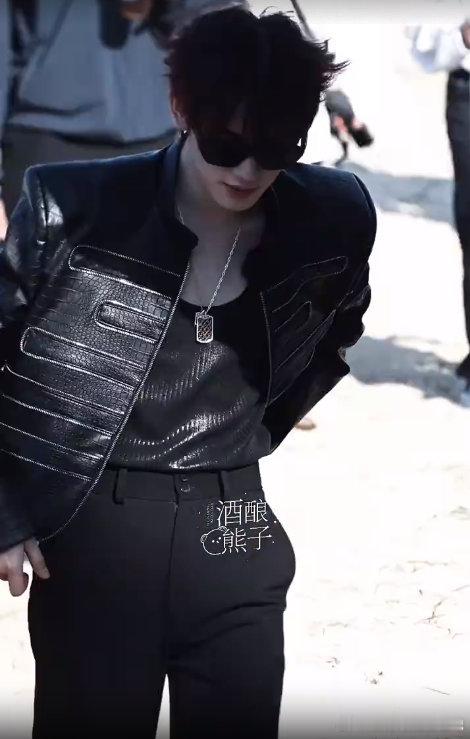 丁程鑫你想帅出怎样的人生 你好星期六 你好星期六全员团建路透 哇哦，丁程鑫海口团