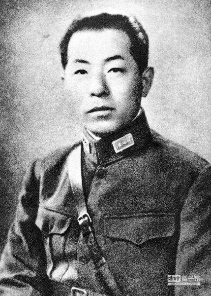 都说张学良难，但其实要是让皇太极来代替他，能乐疯了，这特么天胡开局，日俄内斗，关