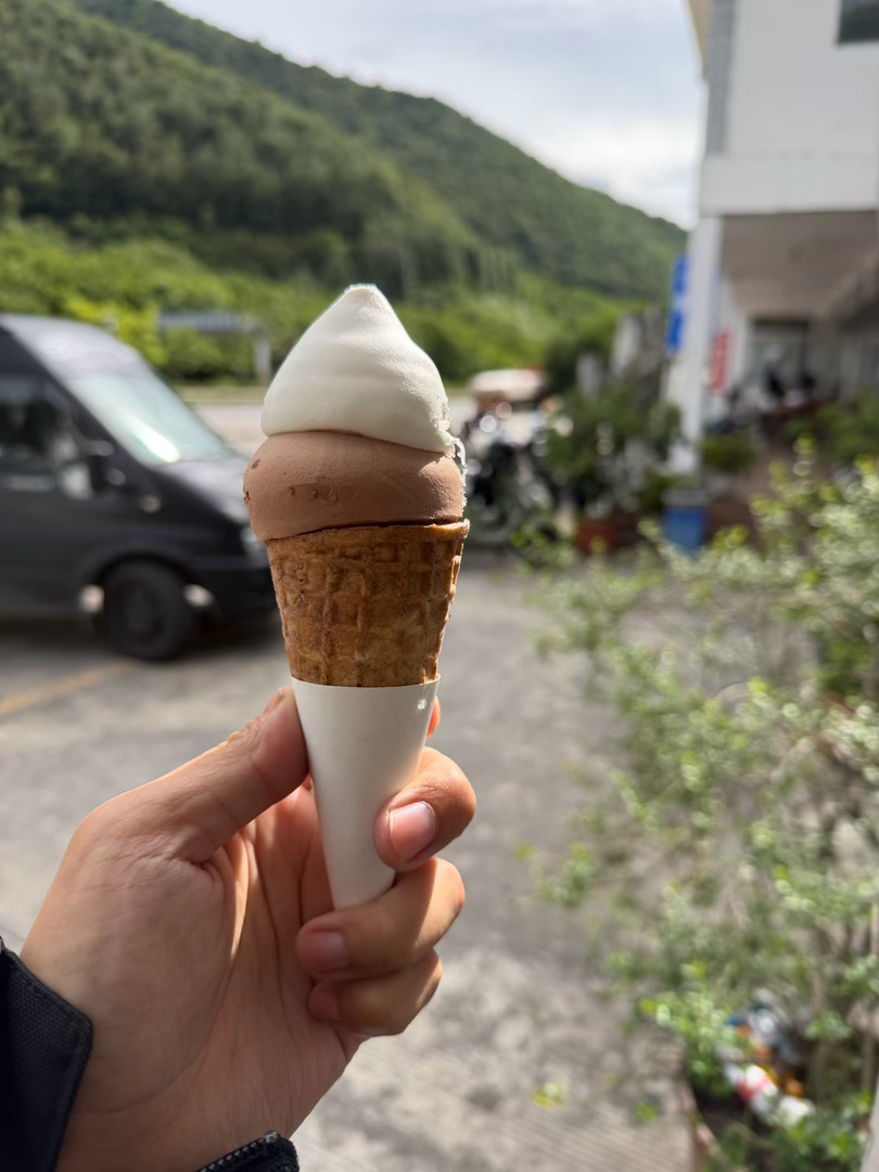 A股今天迎来大涨a股大跌原因找到了 a股超4800只个股下跌a股上涨个股近500