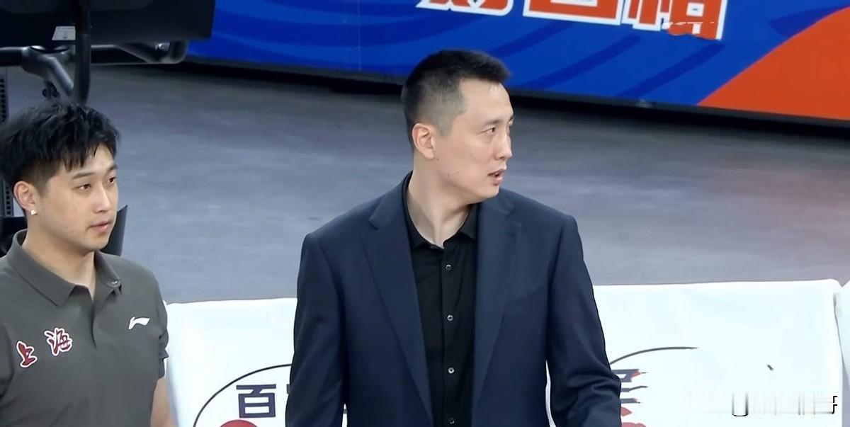 上海男篮迎来惊人蜕变！三场比赛狂胜101分，这支曾在CBA第一阶段表现低迷的球队