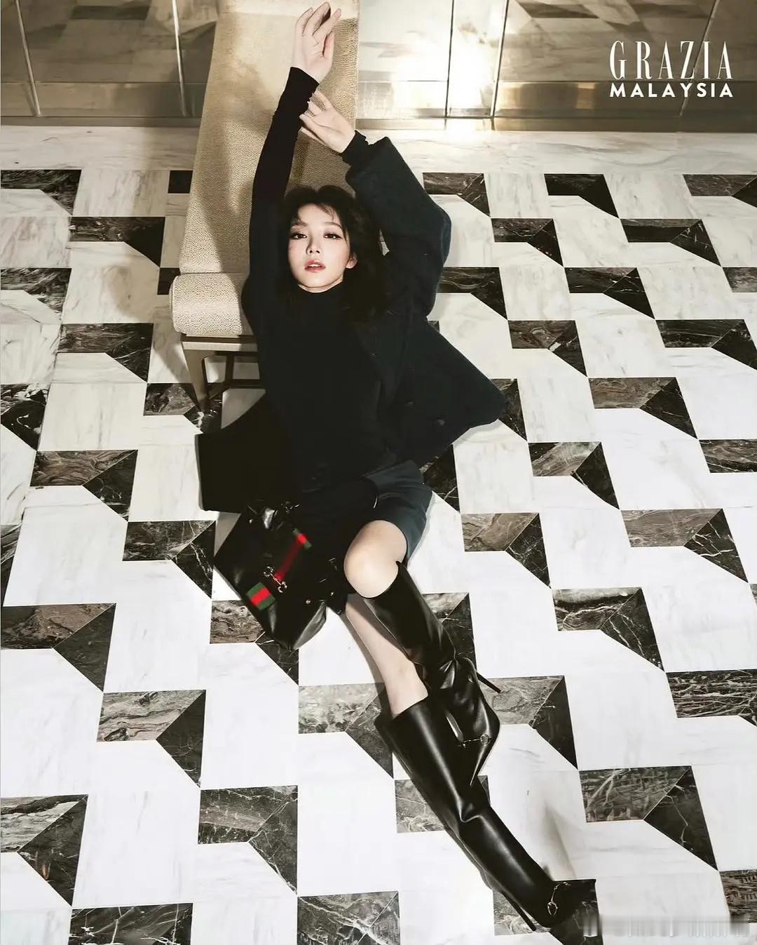 田曦薇确实还是有刘海才有辨识度 ​​​