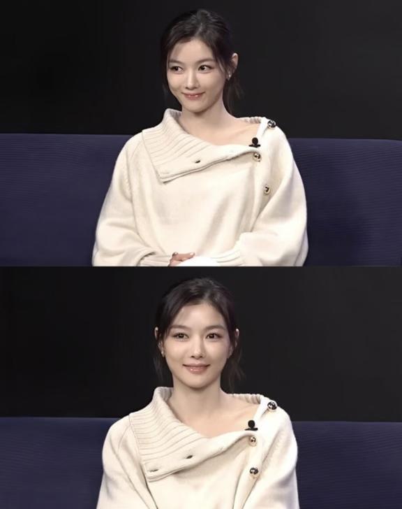 我趣。。第一次穿！她也太蛊了！
今天穿金裕贞同款毛衣出门一整天，来分享真实穿着体