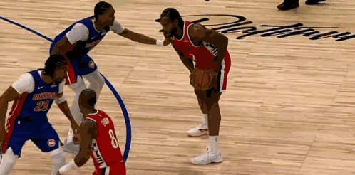 造犯规小卡已经得到哈登的真传了