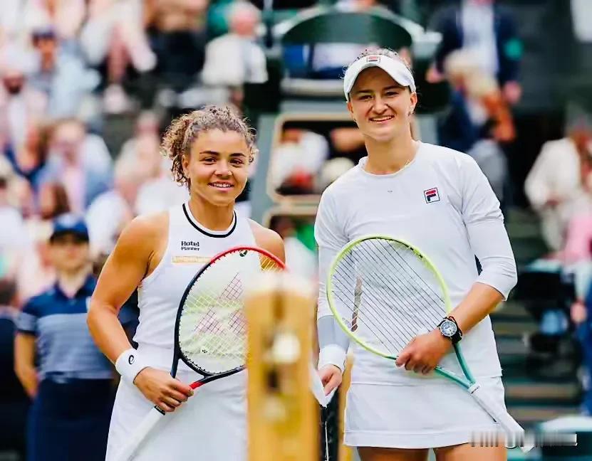 温网女单冠军出炉，赛会31号种子🇨🇿克雷吉茨科娃以6-2、2-6、6-4 击