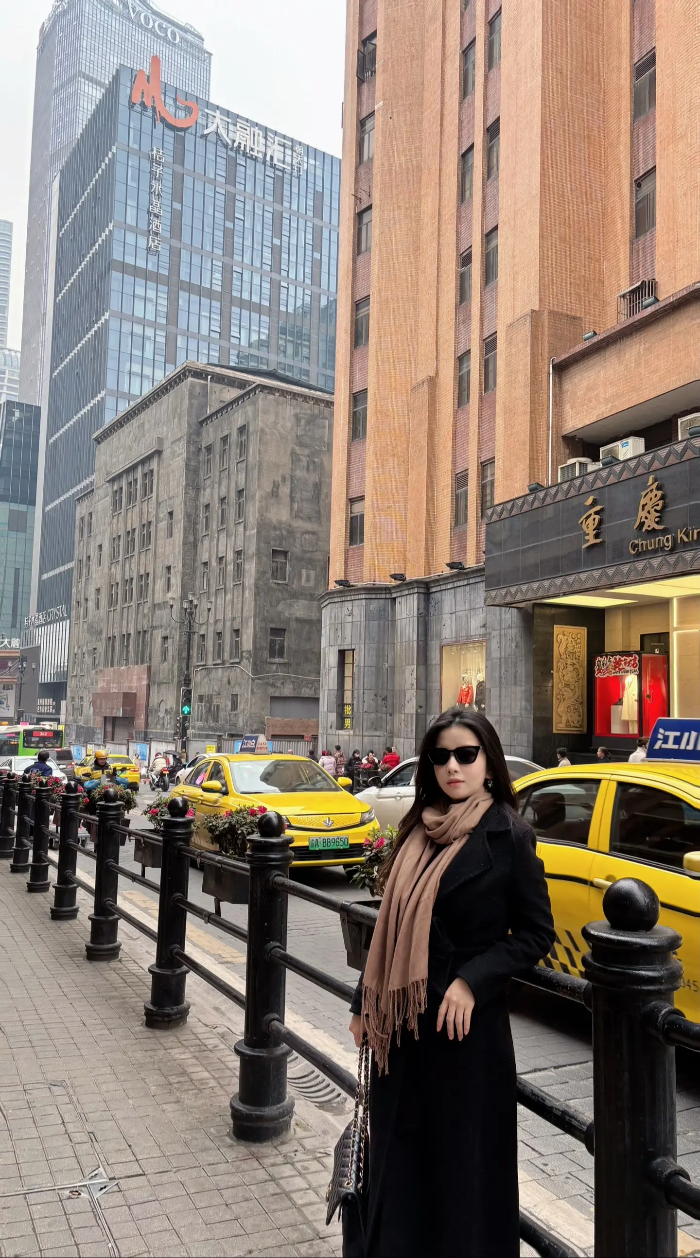 2025新人设，不爱回消息那女的