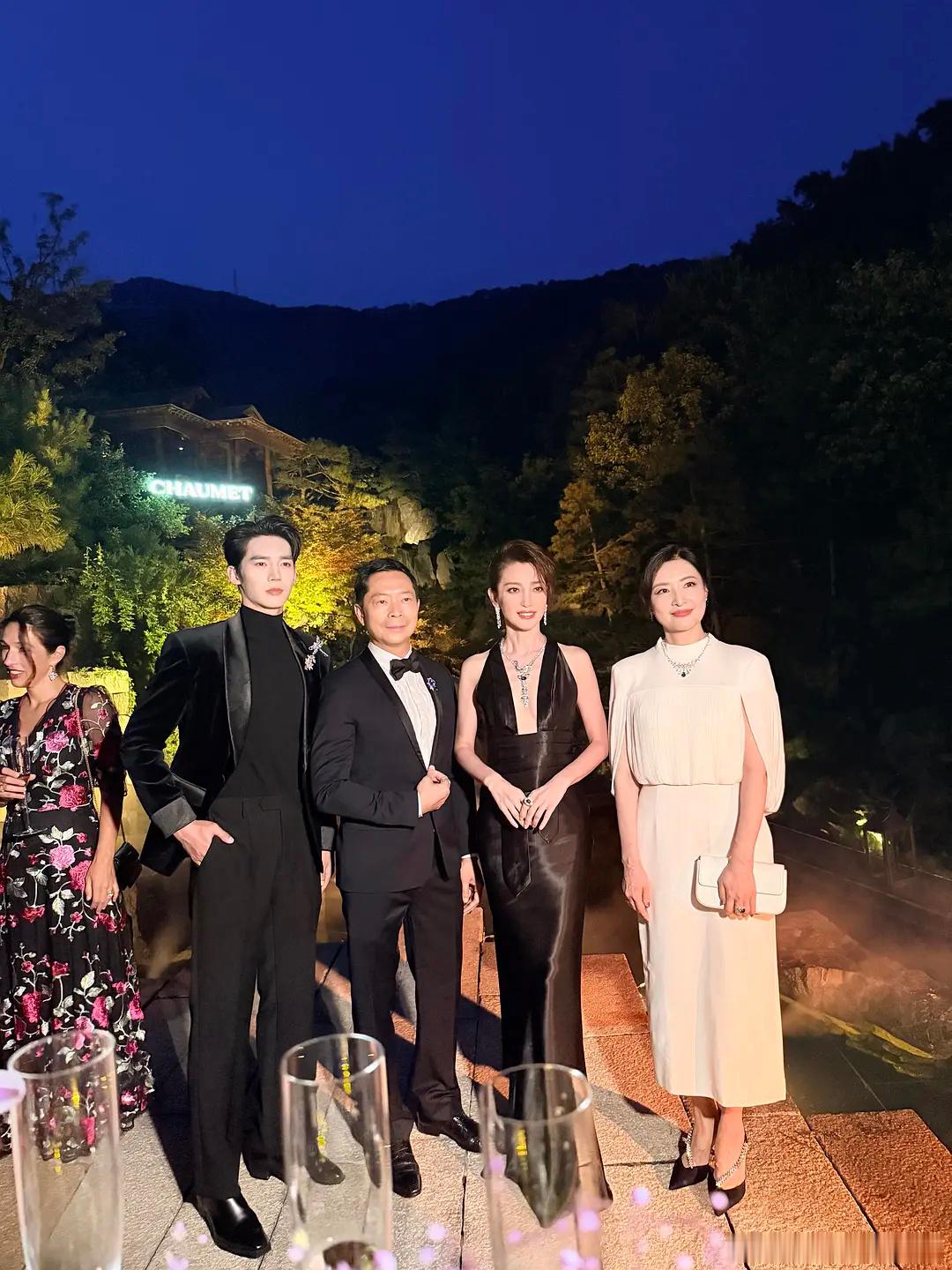 于适李冰冰尚美晚宴状态如何 ​​​