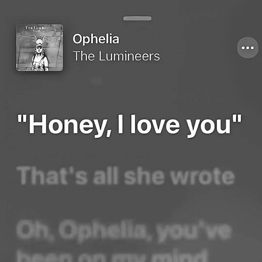 社交固然重要，但我永远需要一个能让自己保持独立思考的空间，不管是以什么形式，一个