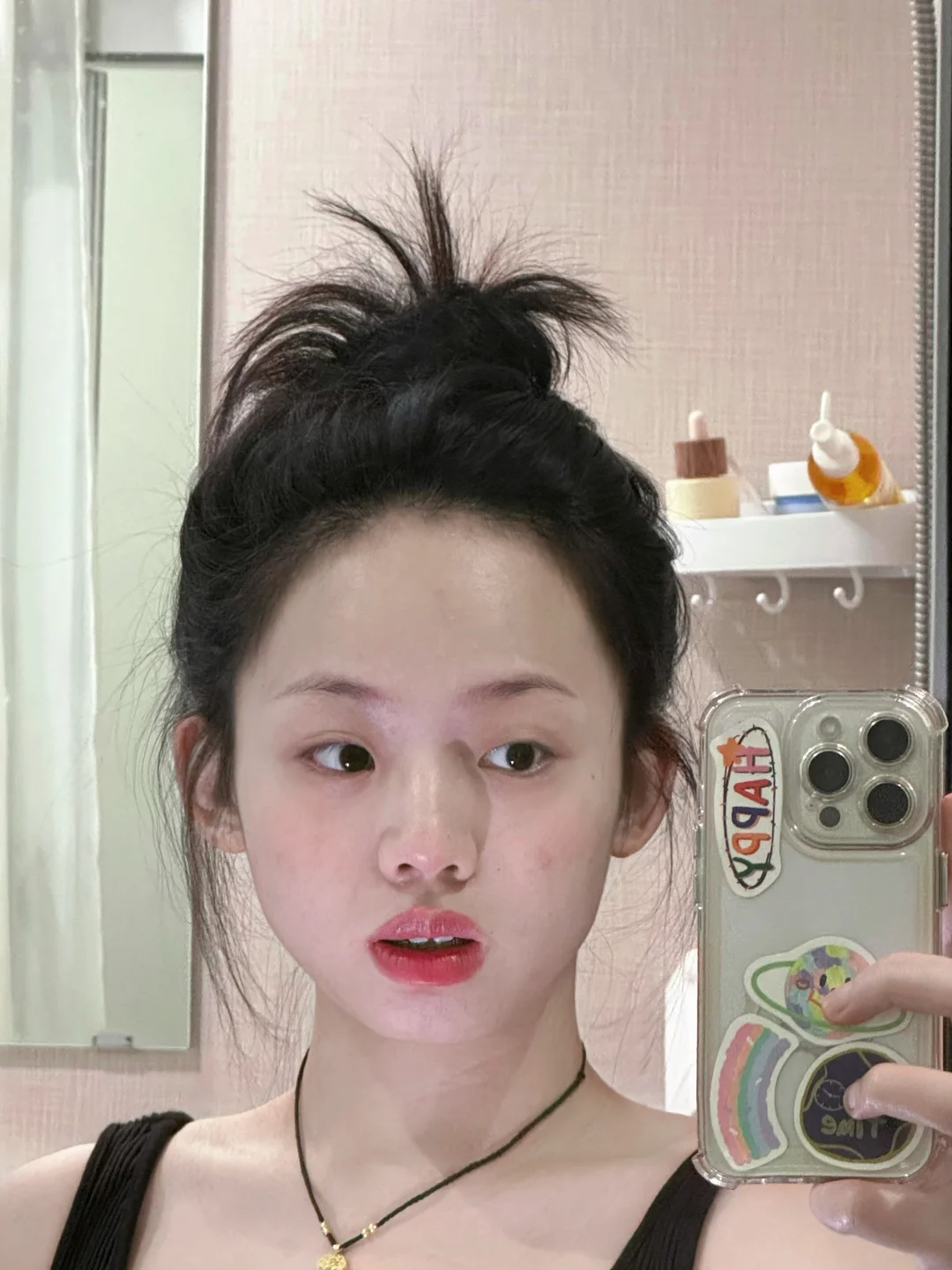 头发乱糟糟