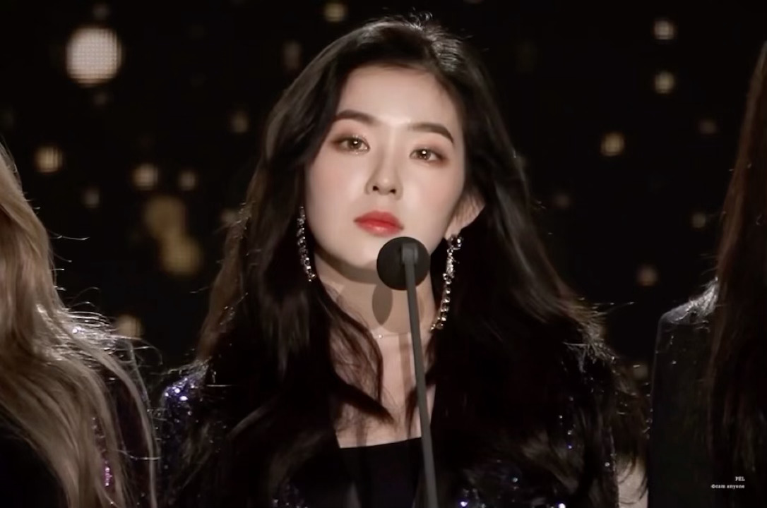 完全贤霞的女儿裴珠泫