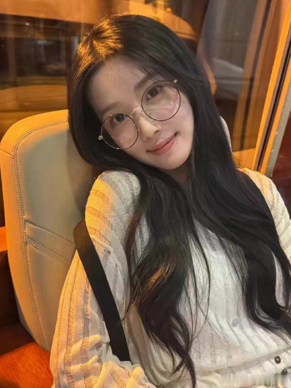 翻翻相册找到了最爱的18张噜卢昱晓
