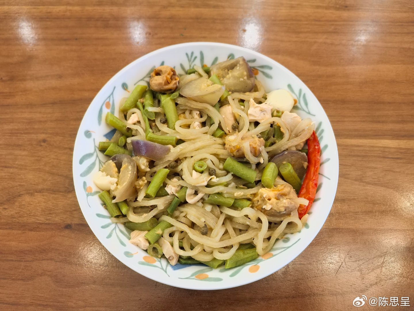 做了这么一碗鱼面好吃到叹息可惜你们吃不到 
