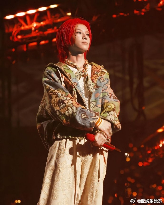 尚雯婕谈华晨宇来时路 声鸣远扬从初见的欣赏到长久的扶持，他们让乐坛多了一段温暖传