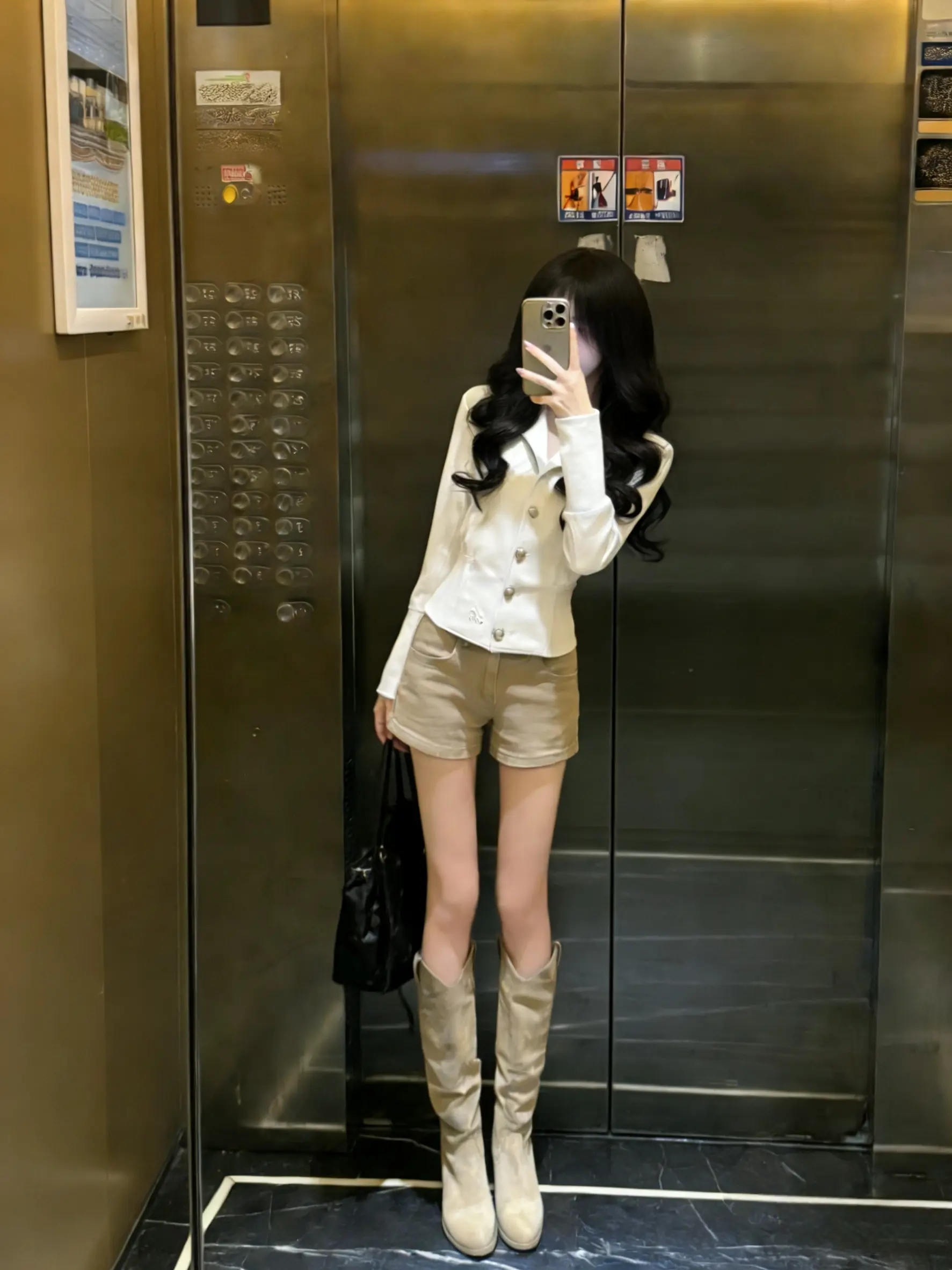 拜托 我可是可爱又迷人的反派角色欸。