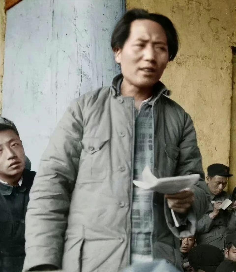 命运似乎从来不眷顾他！一个农民的儿子，没有背景，没有资源！上学都得挑不收学费的师