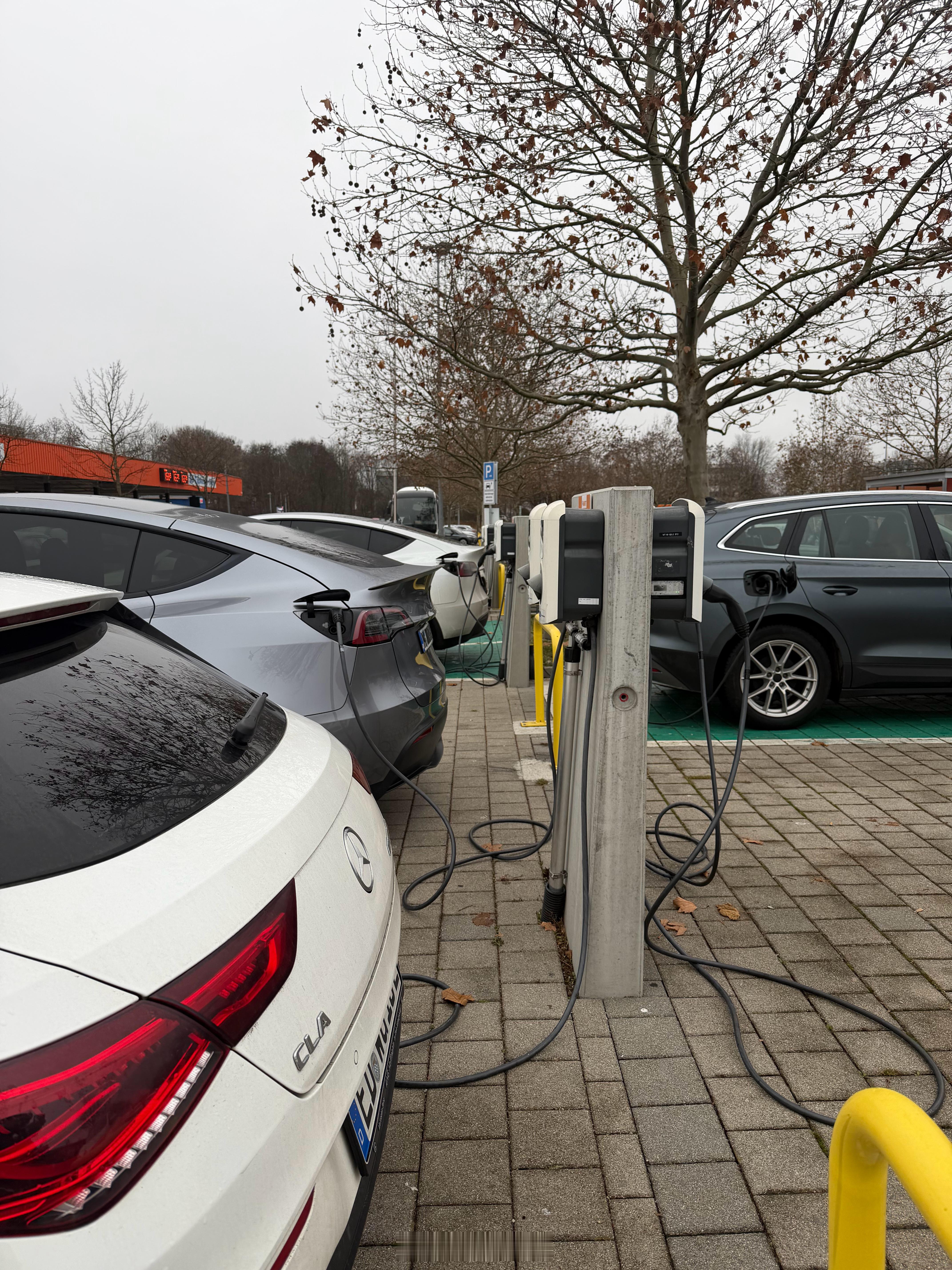 在德国看到了当地的充电桩，一度电0.29欧元，这价格怎么样