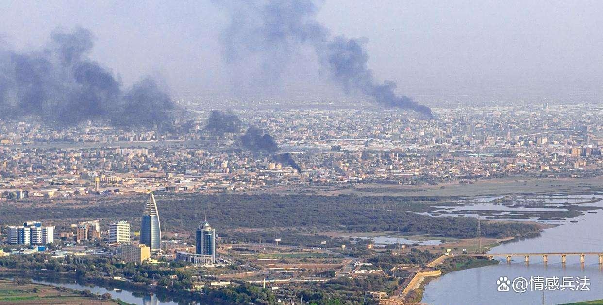 这是硬抢了，找不到凶手，都可能是凶手。南苏丹一金矿遭袭至少74人死亡。