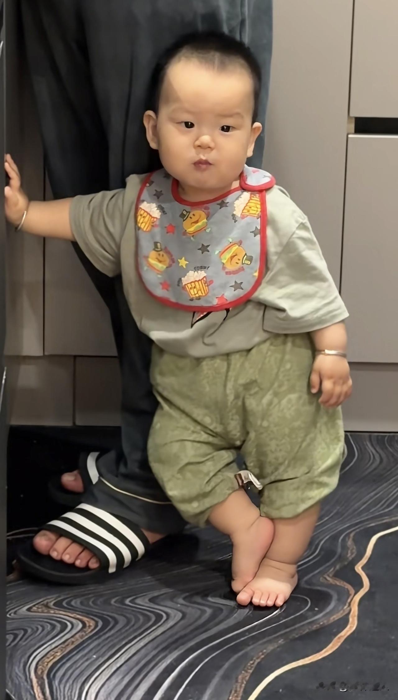 【修行笔记】请你放心，世上的榜样没几个人

总有人被社交媒体里的光鲜晃了眼，觉得