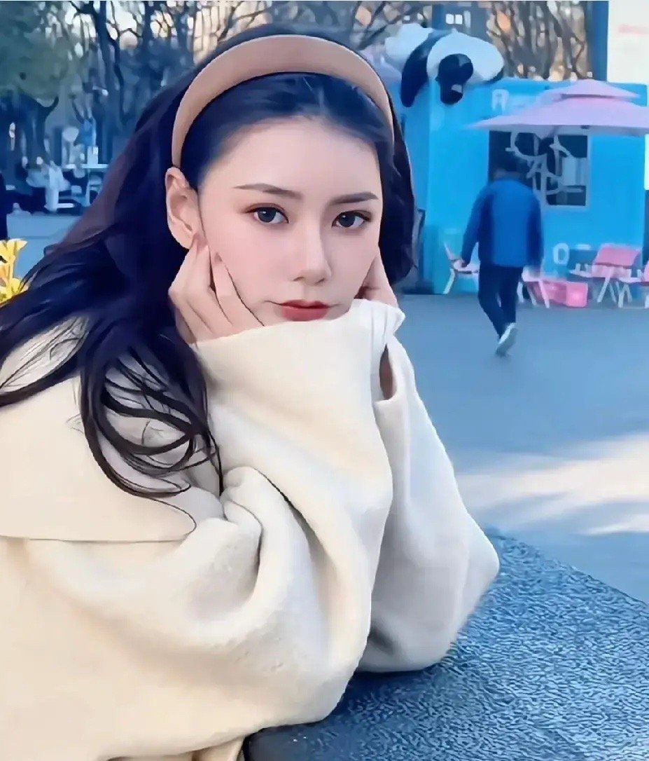 面对网友说的“”生孩子就是为了抢家产”的质疑，马筱梅的回答真的是清醒又通透。她先