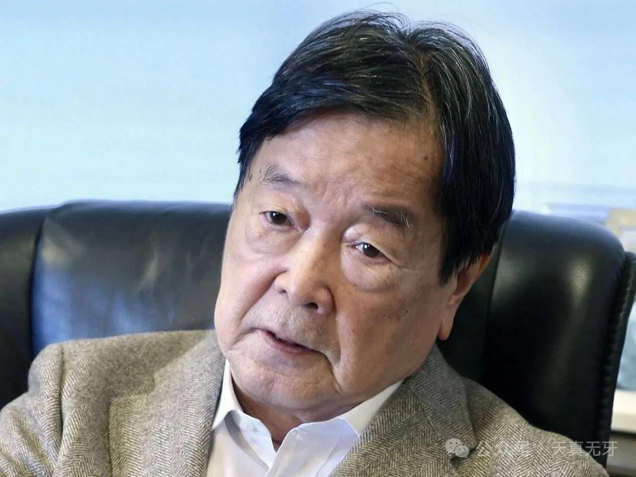 日本前外务副大臣今天（12月21日）写道：“人人都渴望一个‘强大繁荣的日本’。然