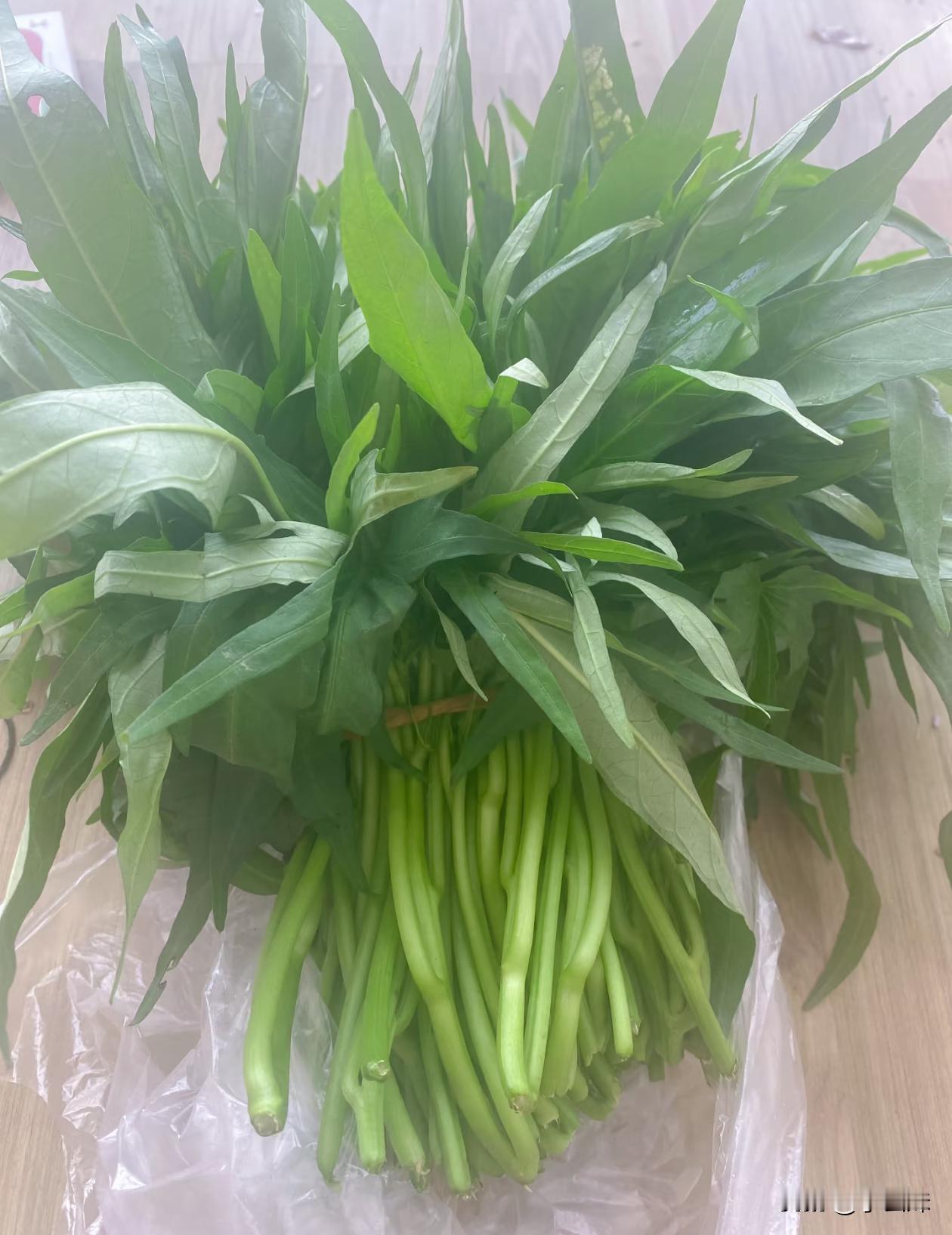 这是红薯叶还是空心菜